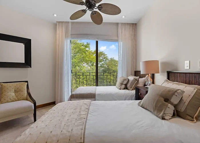 Treetop Ocean View Penthouse - Jobo 15 *